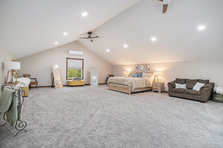 More Photos Of 15165 Main St, Buchanan Theater Concert Hall For Sale