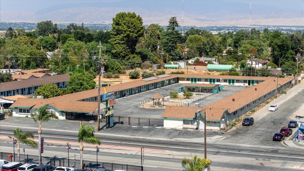 More Photos Of 1010 S Union Ave, Bakersfield Hotel For Sale