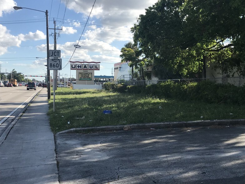 More Photos Of 18470 NW 27th Ave, Miami Gardens Warehouse For Sale