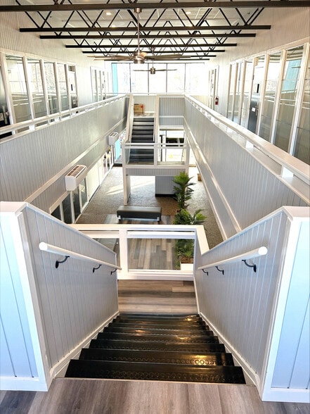 More Photos Of 2697 International Pky, Virginia Beach Loft Creative Space For Lease