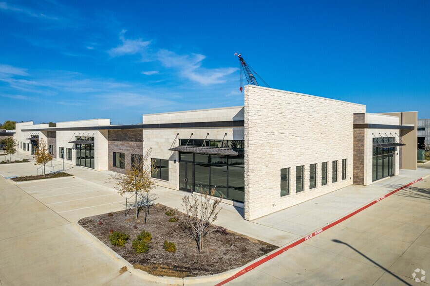 More Photos Of 425 S Kimball Ave, Southlake Office For Sale