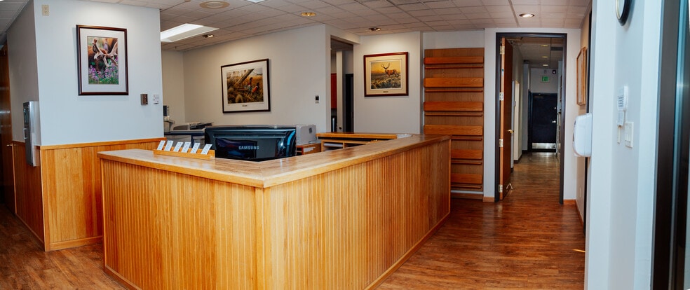 More Photos Of 2710 Delta Pl, Colorado Springs Office For Sale