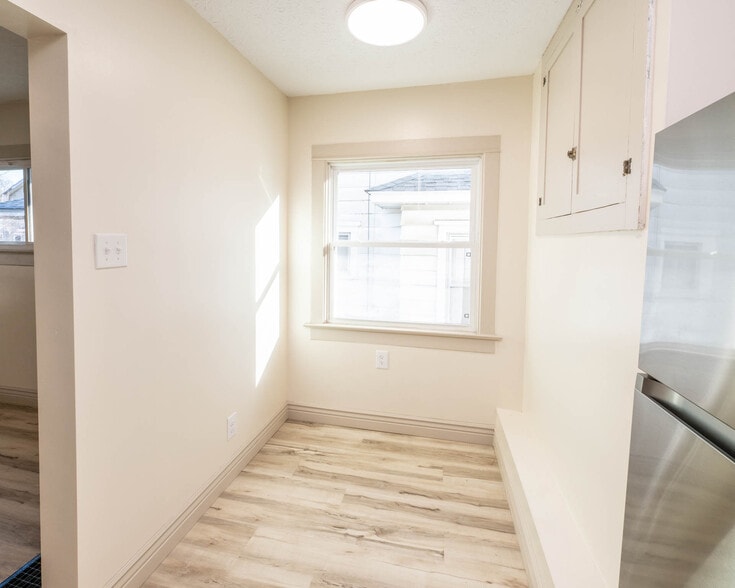 More Photos Of 128 E Bruce Ave, Dayton Multifamily For Sale