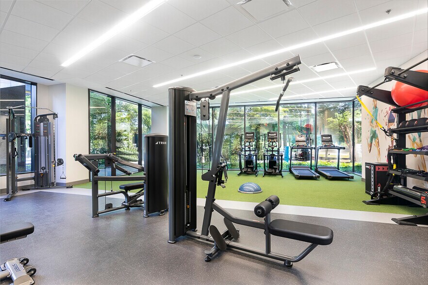 More Photos Of 1850 Parkway Pl, Marietta Office For Lease