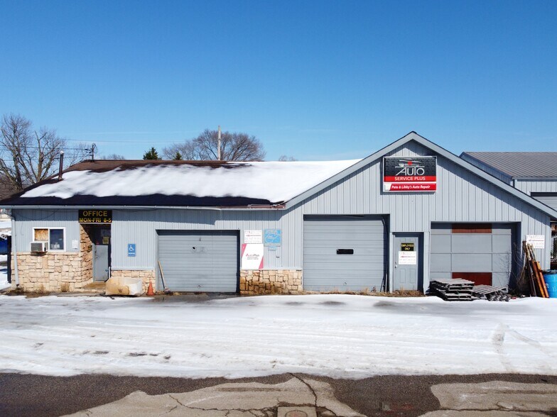 More Photos Of 401 29th St, Vienna Auto Repair For Sale