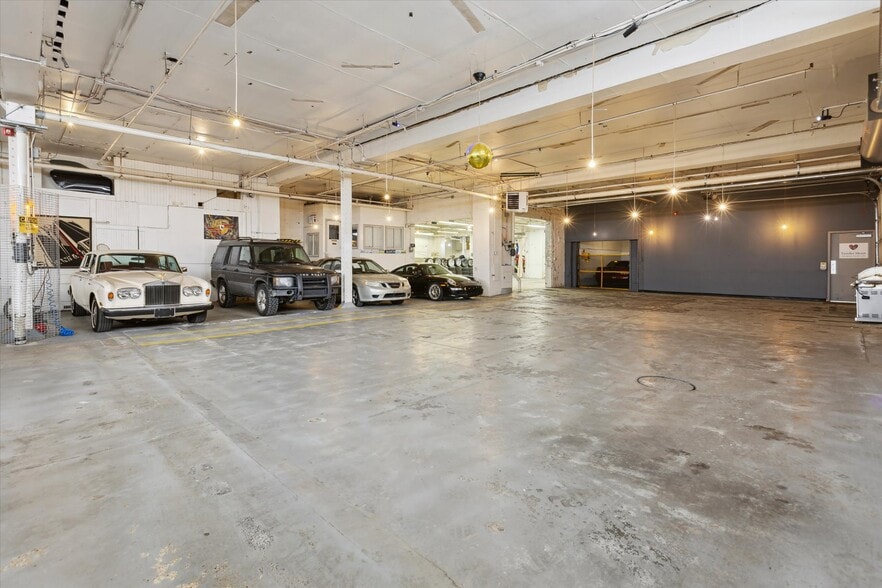 More Photos Of 315 3rd St, Bay City Self Storage For Sale