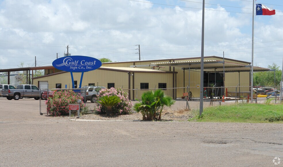 More Photos Of 951 Falcon Blvd, San Benito Warehouse For Sale