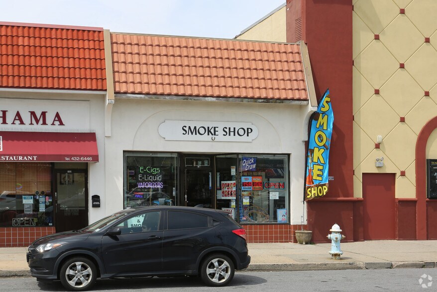 More Photos Of 171 E Park Ave, Long Beach Storefront For Lease