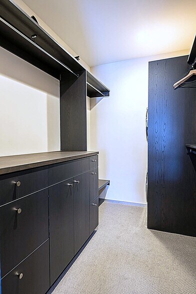 More Photos Of 130 Gulf Stream Ln, Hailey Flex For Sale