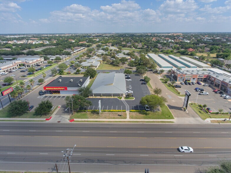 More Photos Of 6400 N 10th St, McAllen Freestanding For Lease
