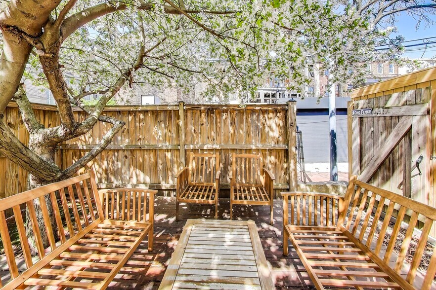 More Photos Of 1317 Corcoran St NW, Washington Apartments For Sale