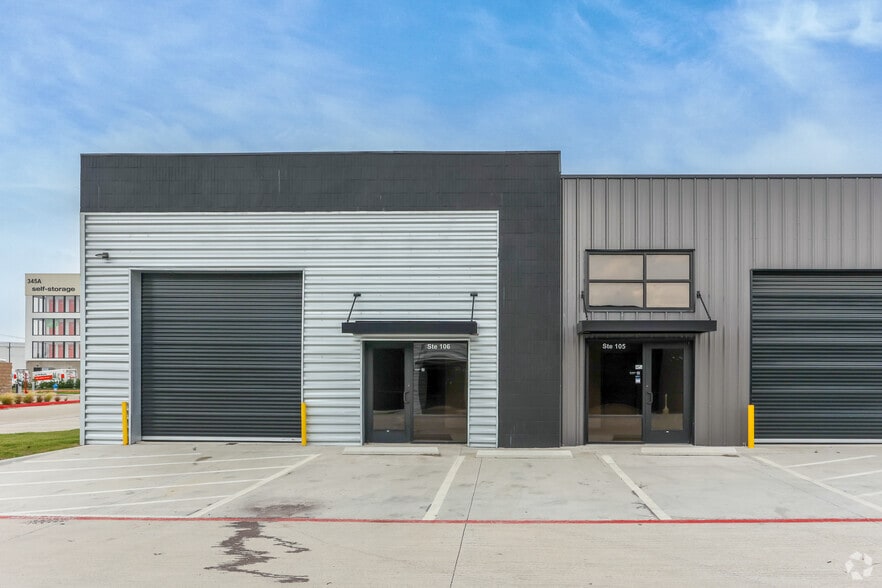 More Photos Of 414 Metro Park Dr, McKinney Warehouse For Lease