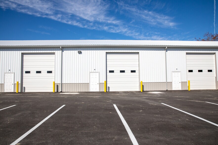 More Photos Of 26866 Lewes Georgetown Hwy, Harbeson Storefront For Lease