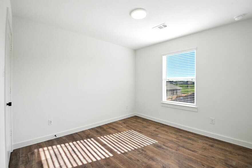 More Photos Of , Dayton Multifamily For Sale