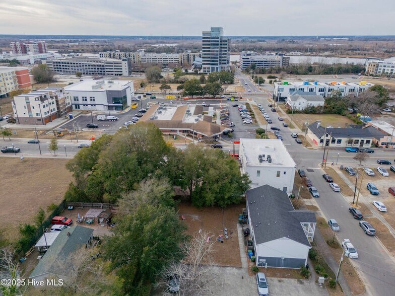 More Photos Of 922 4th Street, Wilmington Land For Sale