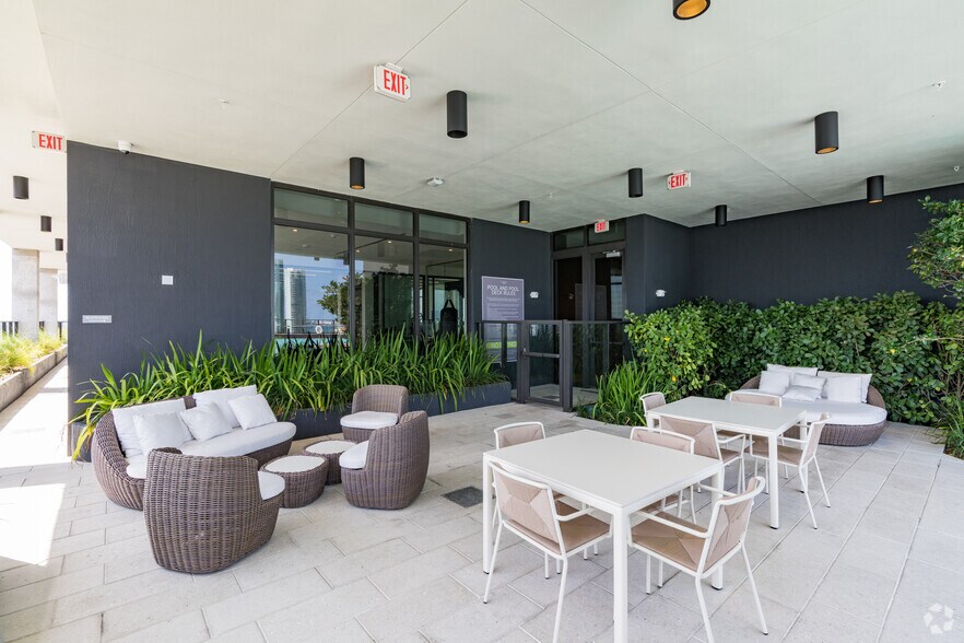 More Photos Of 23 NE 17th Ter, Miami Apartments For Lease