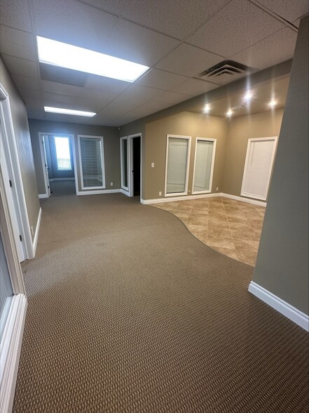 More Photos Of 2760 N Academy Blvd, Colorado Springs Loft Creative Space For Lease