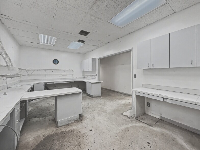 More Photos Of 3003 S Congress Ave, Lake Worth Medical For Sale