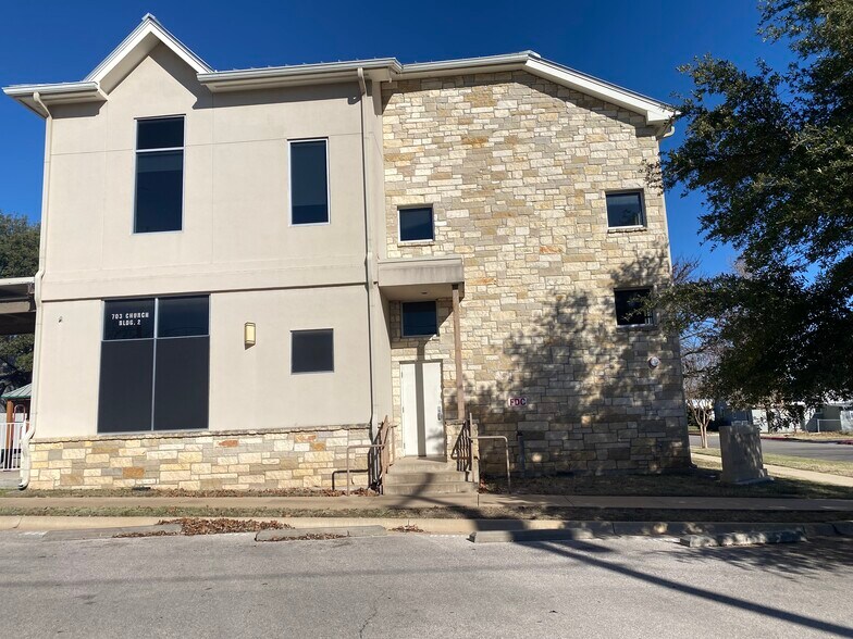 More Photos Of 703 S Church St, Georgetown Coworking Space