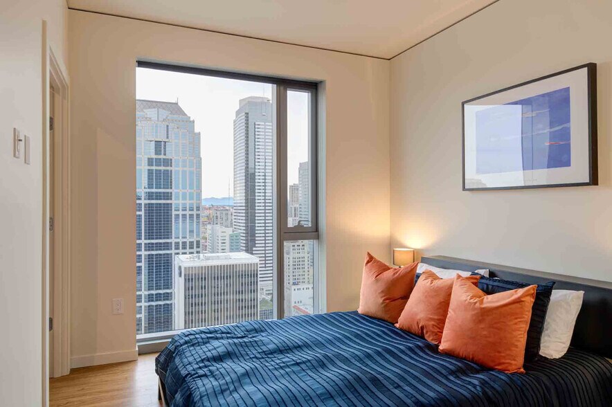 More Photos Of 1430 2nd Ave, Seattle Apartments For Lease