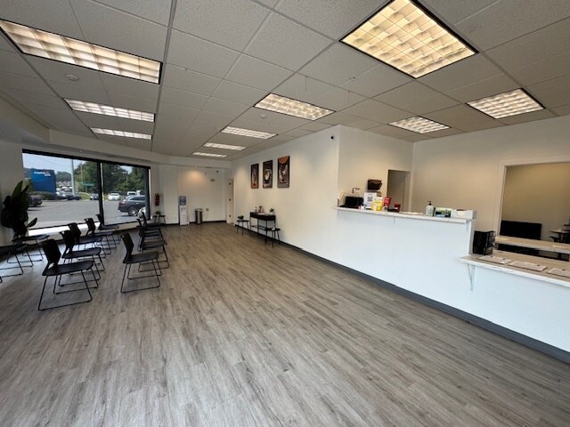 More Photos Of 52 E Rt-59, Nanuet Freestanding For Lease