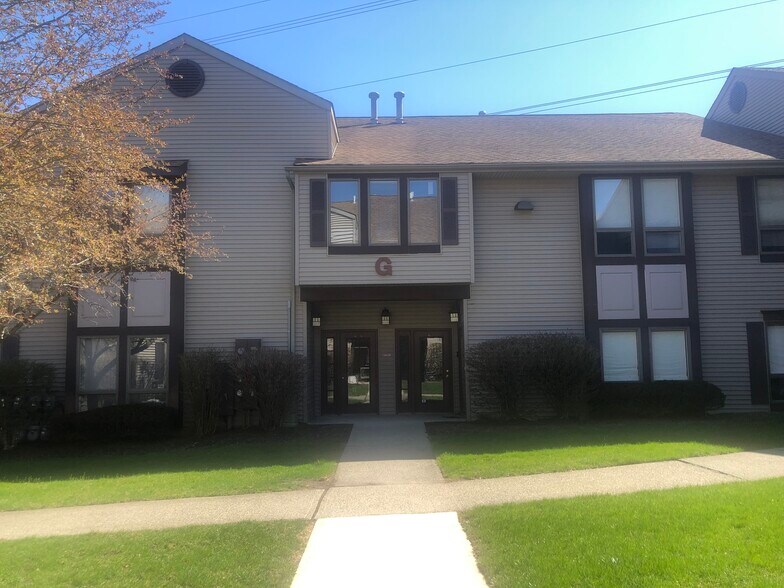 Primary Photo Of 150 River Rd, Montville Office For Sale