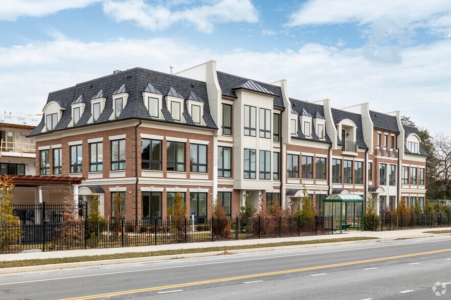 Primary Photo Of 1642 Chain Bridge Rd, McLean Apartments For Sale
