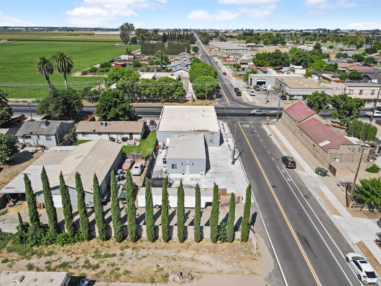 More Photos Of 7490 Lander Ave, Hilmar Office Residential For Sale