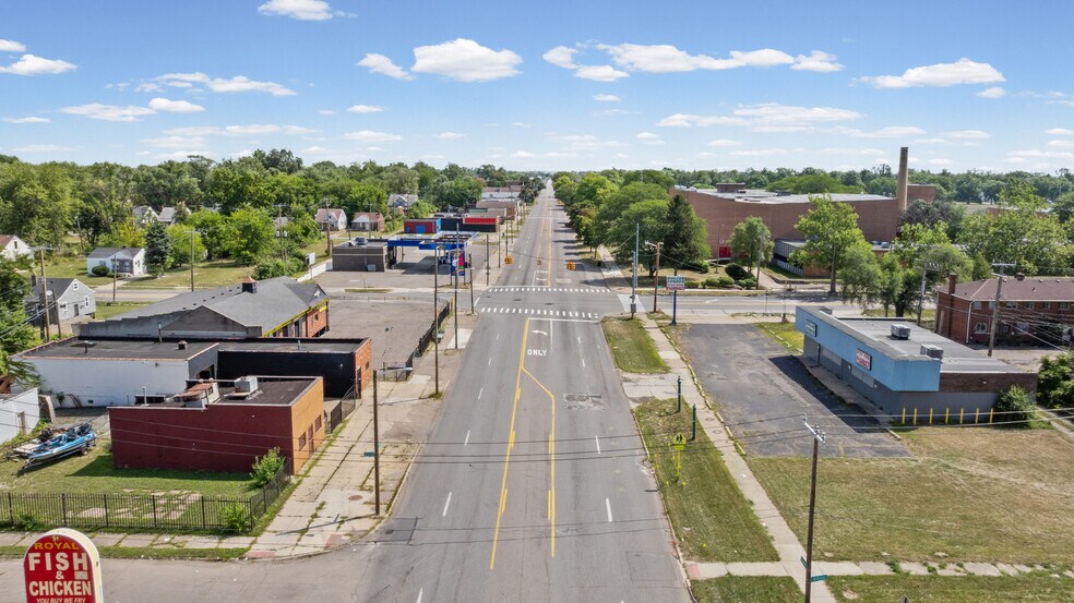More Photos Of 11502-11538 E 7 Mile Rd, Detroit Freestanding For Sale