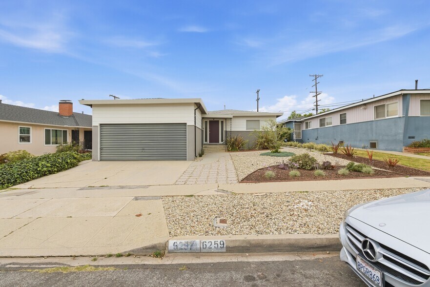 More Photos Of 6257 La Tijera Blvd, Los Angeles Multifamily For Sale
