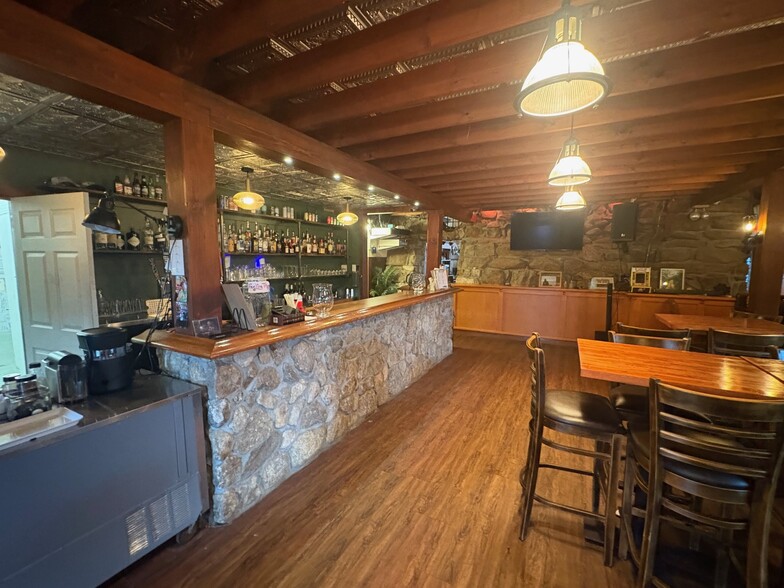 More Photos Of 1464 Kingstown Rd, South Kingstown Restaurant For Sale