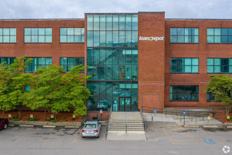 More Photos Of 55-95 West St, Walpole Research And Development For Lease