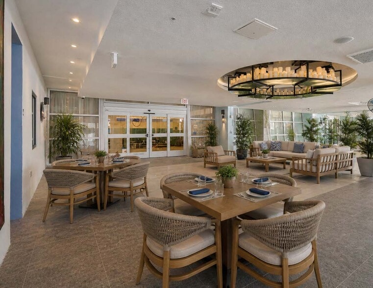 More Photos Of 1458 Ocean Dr, Miami Beach Apartments For Lease
