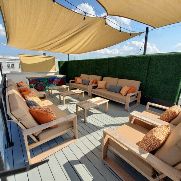 More Photos Of 1601 Baronne St, New Orleans Freestanding For Lease