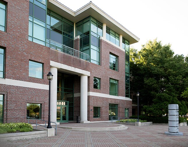 More Photos Of 95 Glastonbury Blvd, Glastonbury Office For Lease