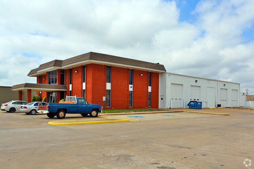 More Photos Of 531 N Portland Ave, Oklahoma City Warehouse For Lease