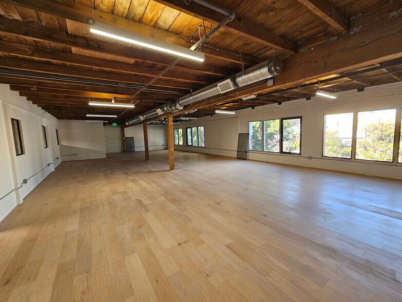 More Photos Of 1810 W Pico Blvd, Los Angeles Warehouse For Lease