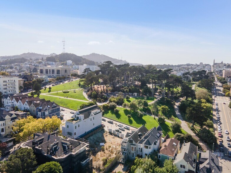 More Photos Of 924 Fulton St, San Francisco Apartments For Sale