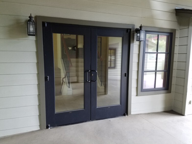 More Photos Of 9019 Soquel Dr, Aptos Office For Lease