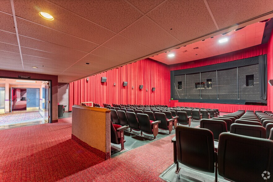 More Photos Of 1521 S Bradley Rd, Santa Maria Movie Theatre For Sale