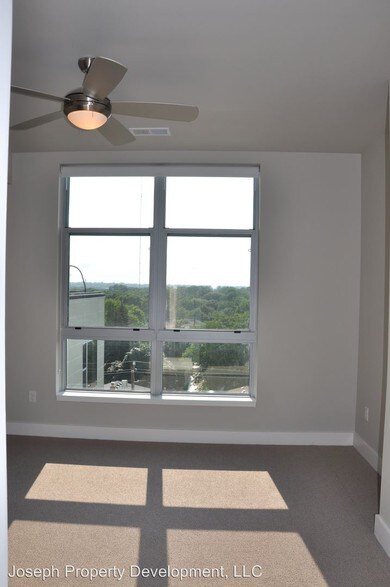 More Photos Of 4175 N Oakland Ave, Shorewood Multifamily For Sale