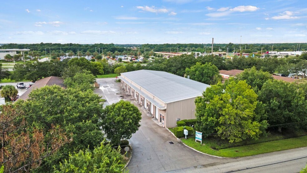 More Photos Of 1250-1264 SW Biltmore St, Port Saint Lucie Warehouse For Sale