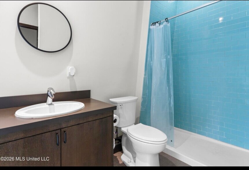 More Photos Of 443 Main St, Bay St Louis Office Residential For Sale