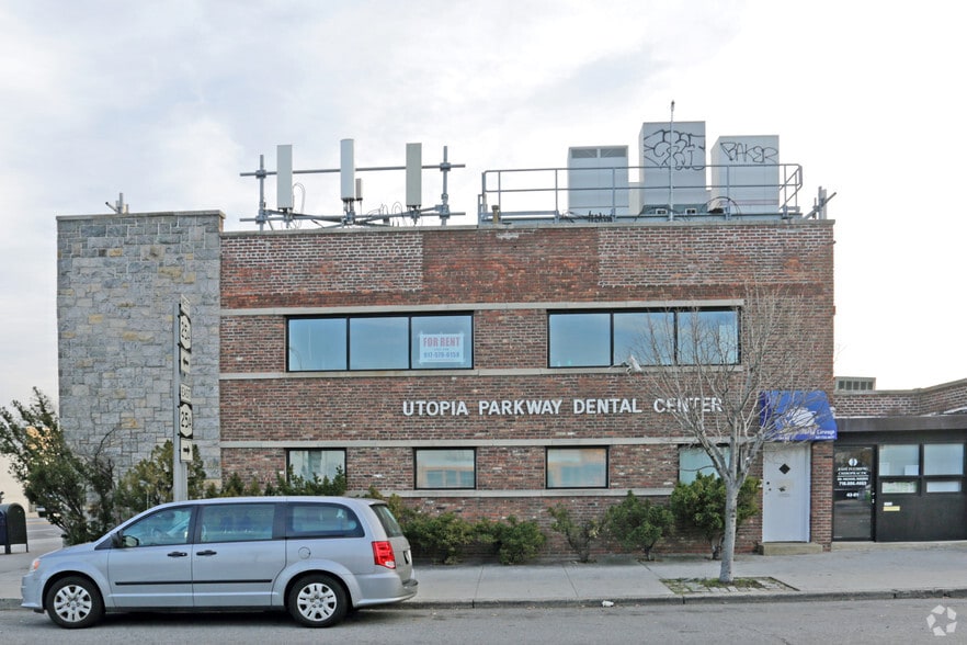 More Photos Of 188-02-188-04 Northern Blvd, Flushing Coworking Space