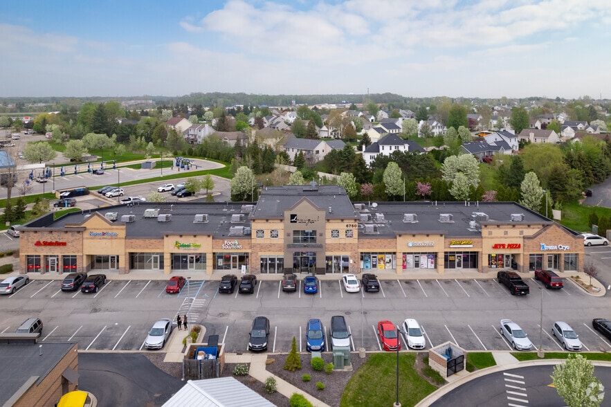 More Photos Of 6750-6770 Kalamazoo Ave SE, Grand Rapids Freestanding For Lease