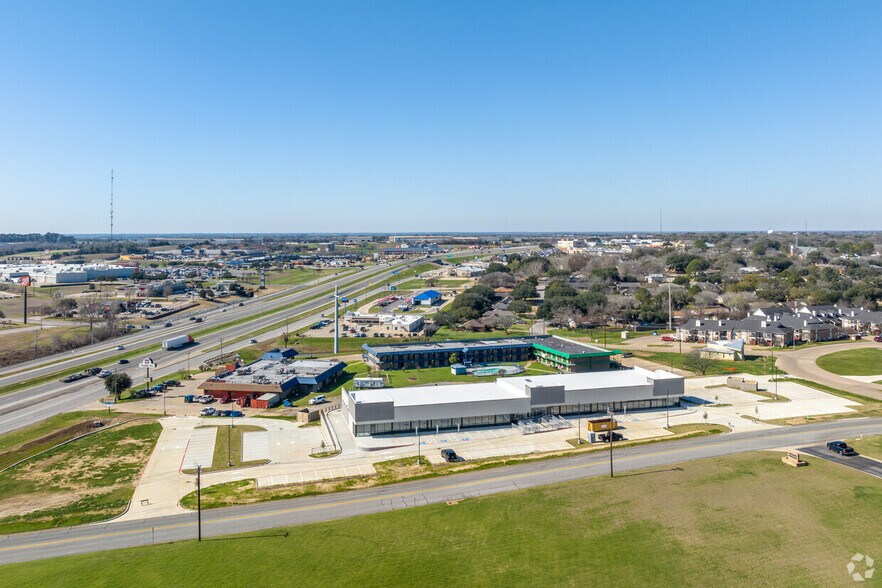 More Photos Of 2600 Becker Dr, Brenham Land For Sale