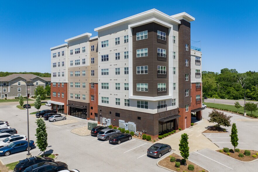 More Photos Of 1010 Enclave Blvd, Edwardsville Apartments For Sale
