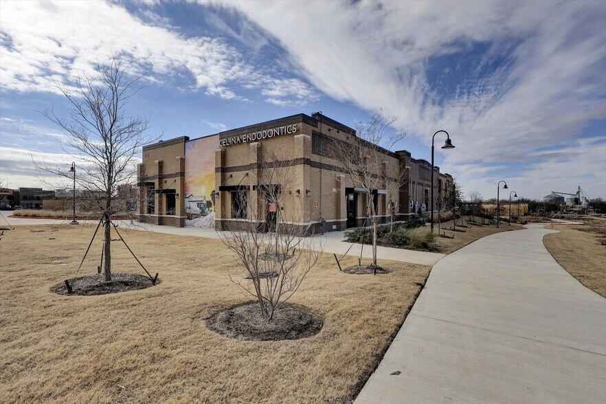 More Photos Of 515 S Preston Dr, Celina General Retail For Sale