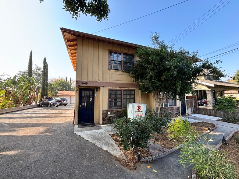 Primary Photo Of 646 S Grand St, Orange Apartments For Sale