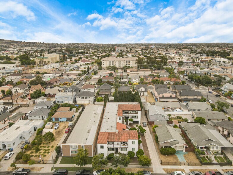 More Photos Of 1430 Elm Ave, Long Beach Apartments For Sale